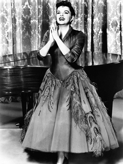 Image bga488132 Hollywood Photo Archive Judy Garland