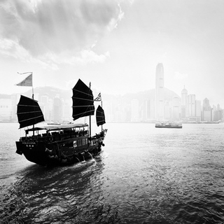 Image pi1083 Boat in the Hong Kong Harbor Praxis Studio